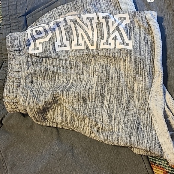 Athletic shorts LOT - Picture 4 of 6